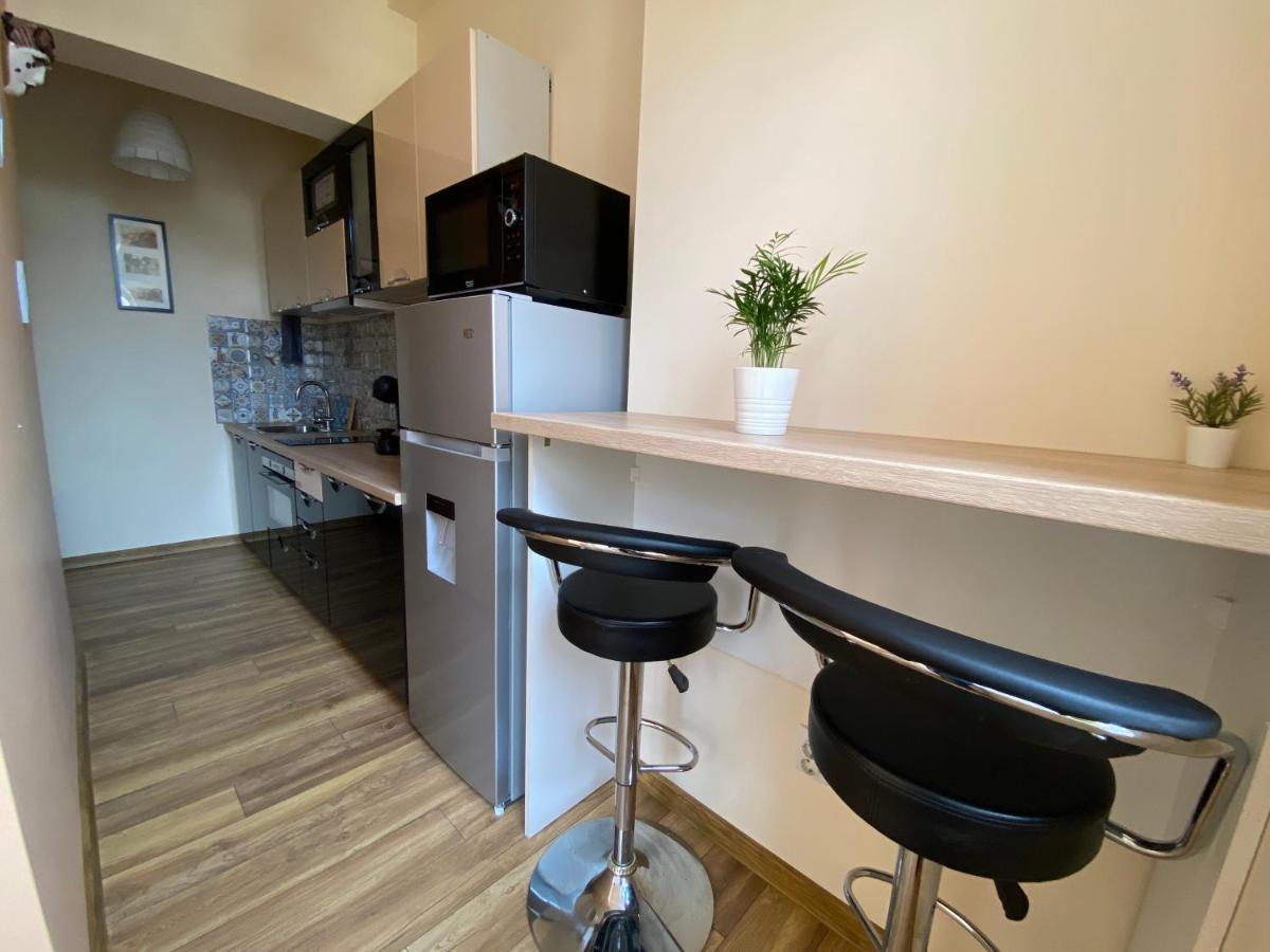 Cozy Apartment In Downtown Sofia - Tsar Samuil Street Luaran gambar