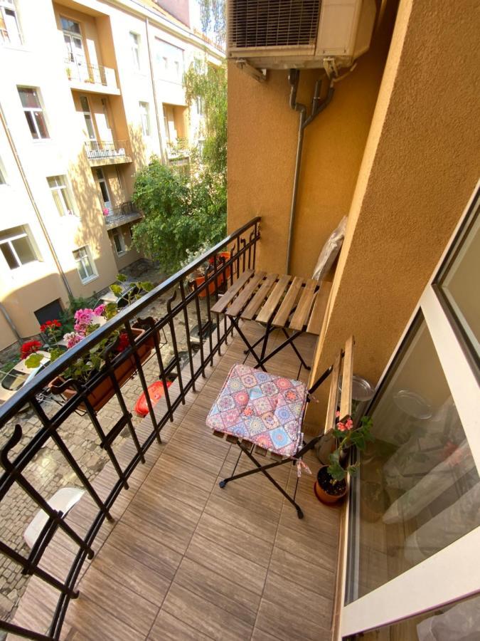 Cozy Apartment In Downtown Sofia - Tsar Samuil Street Luaran gambar