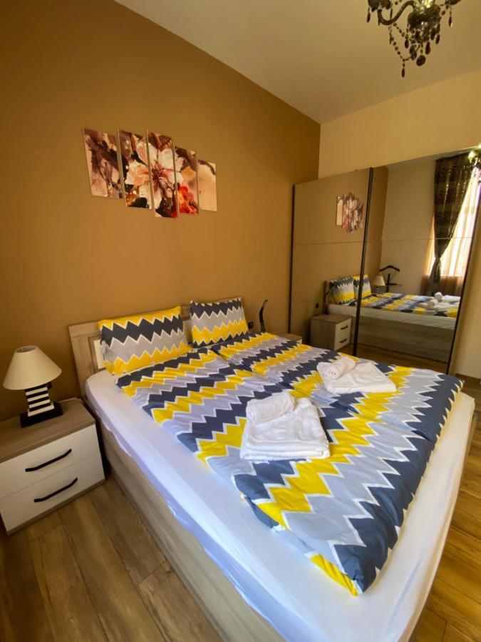 Cozy Apartment In Downtown Sofia - Tsar Samuil Street Luaran gambar